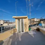 Una Corte Sui Tetti Di Bari